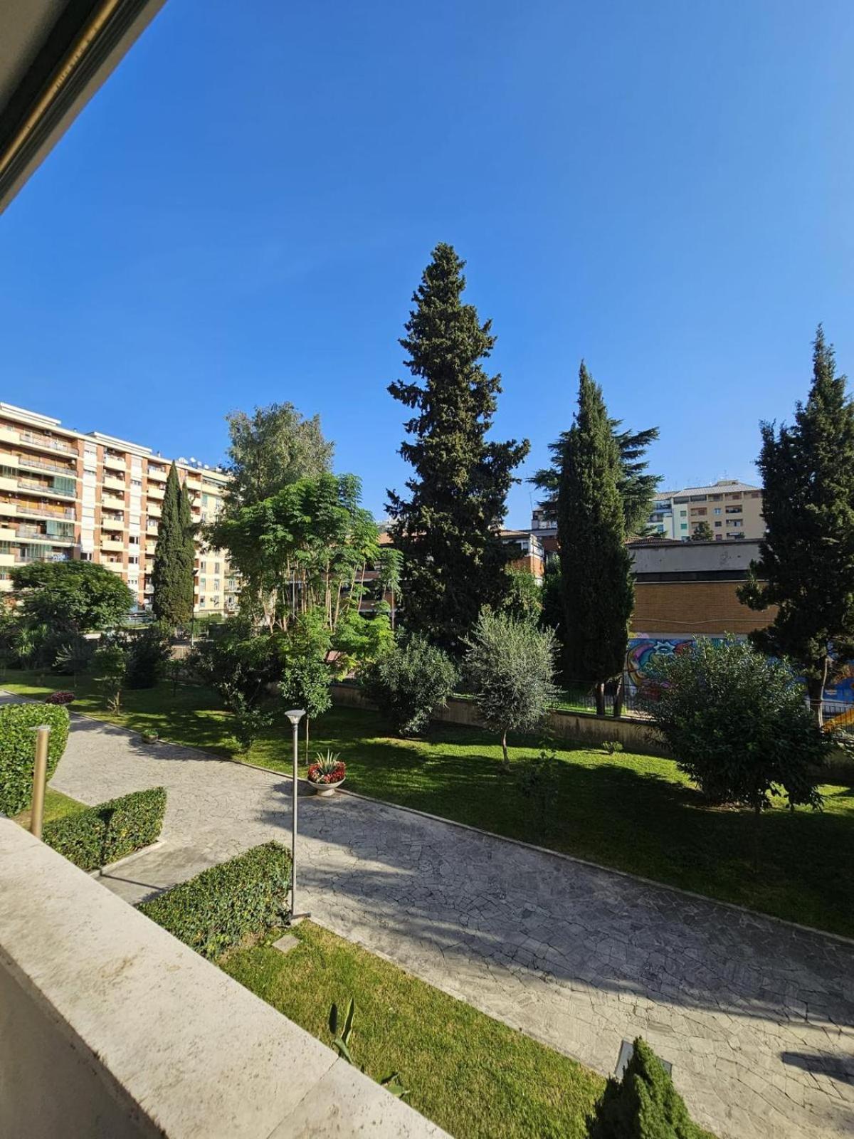 A Casa Di Luca Lejlighed Rom Eksteriør billede